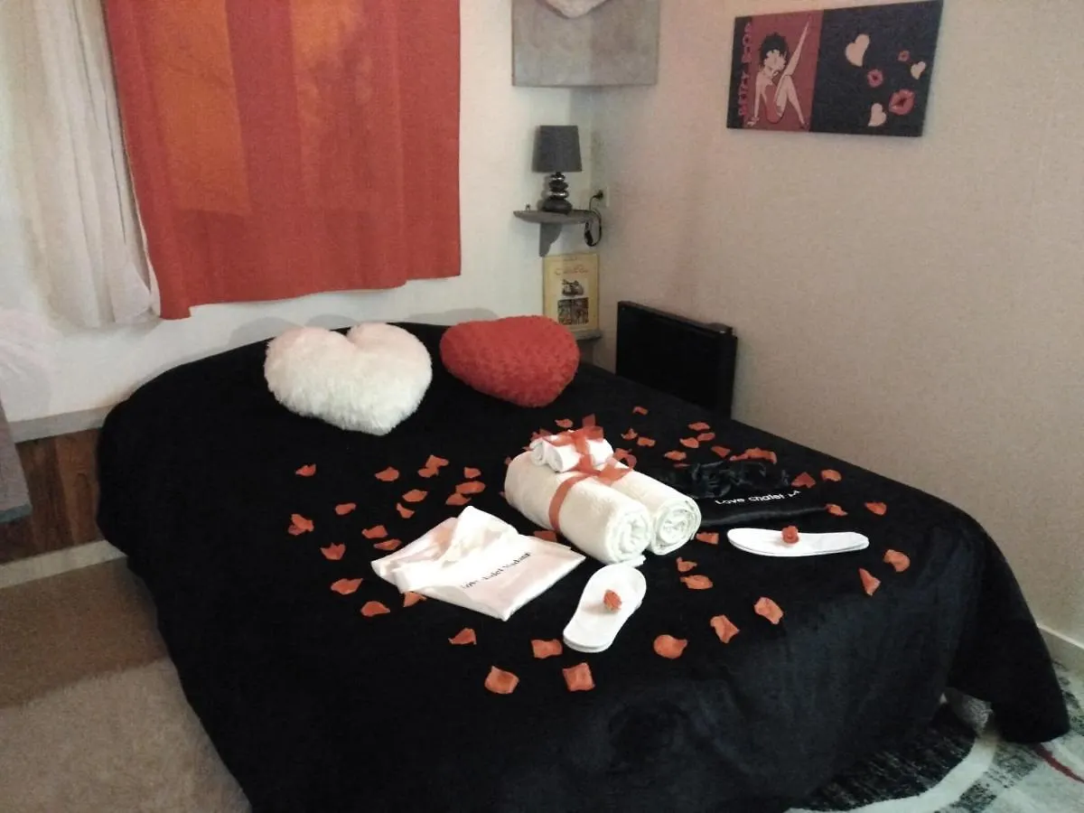 Le Love Chalet Des Alpes Guillestre 0*,