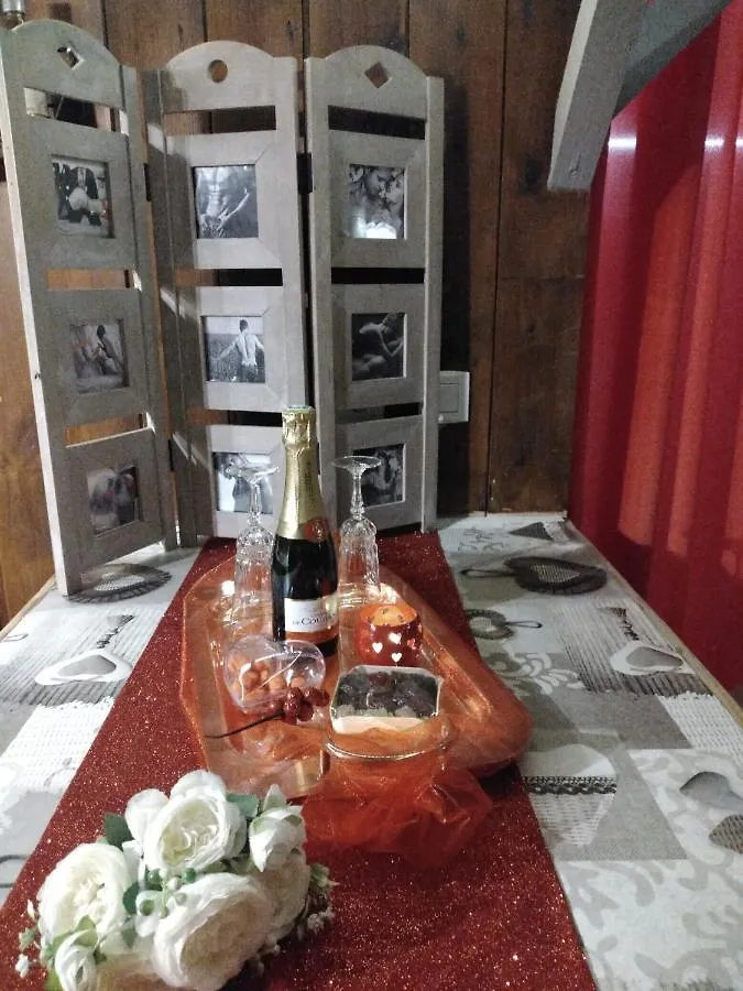 Le Love Chalet Des Alpes Guillestre 0*,  France