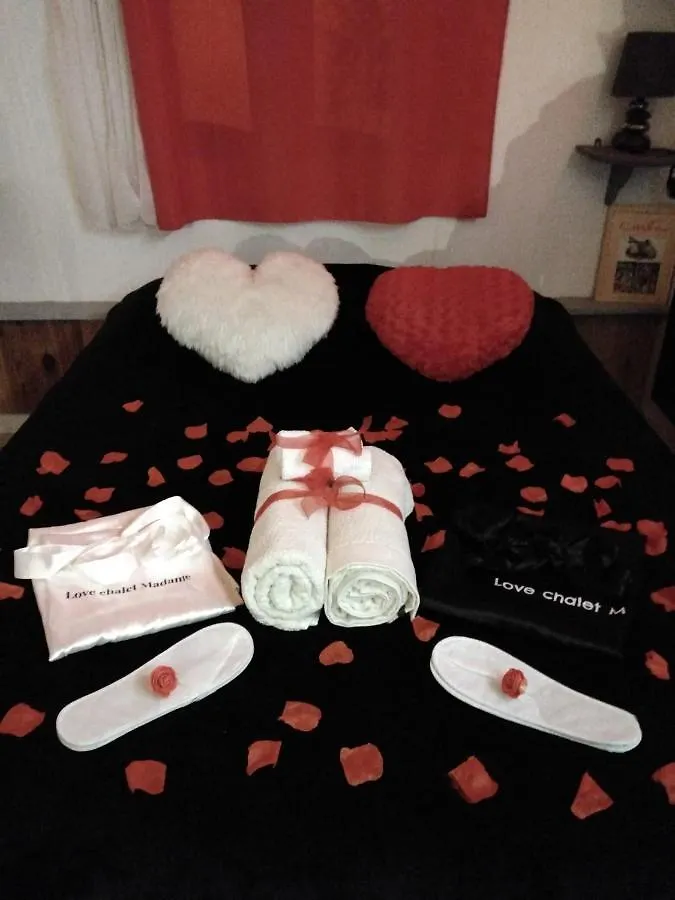 Love hôtel Le Love Chalet Des Alpes Guillestre